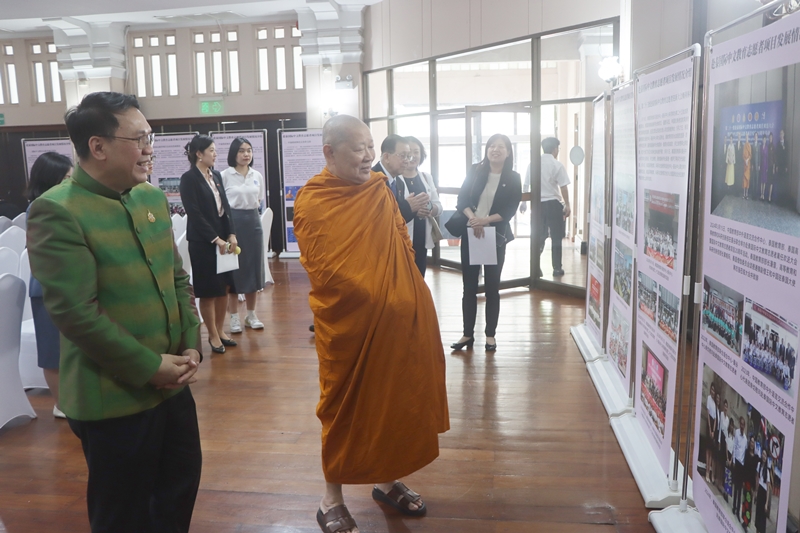ต้อนรับครูจีน 15